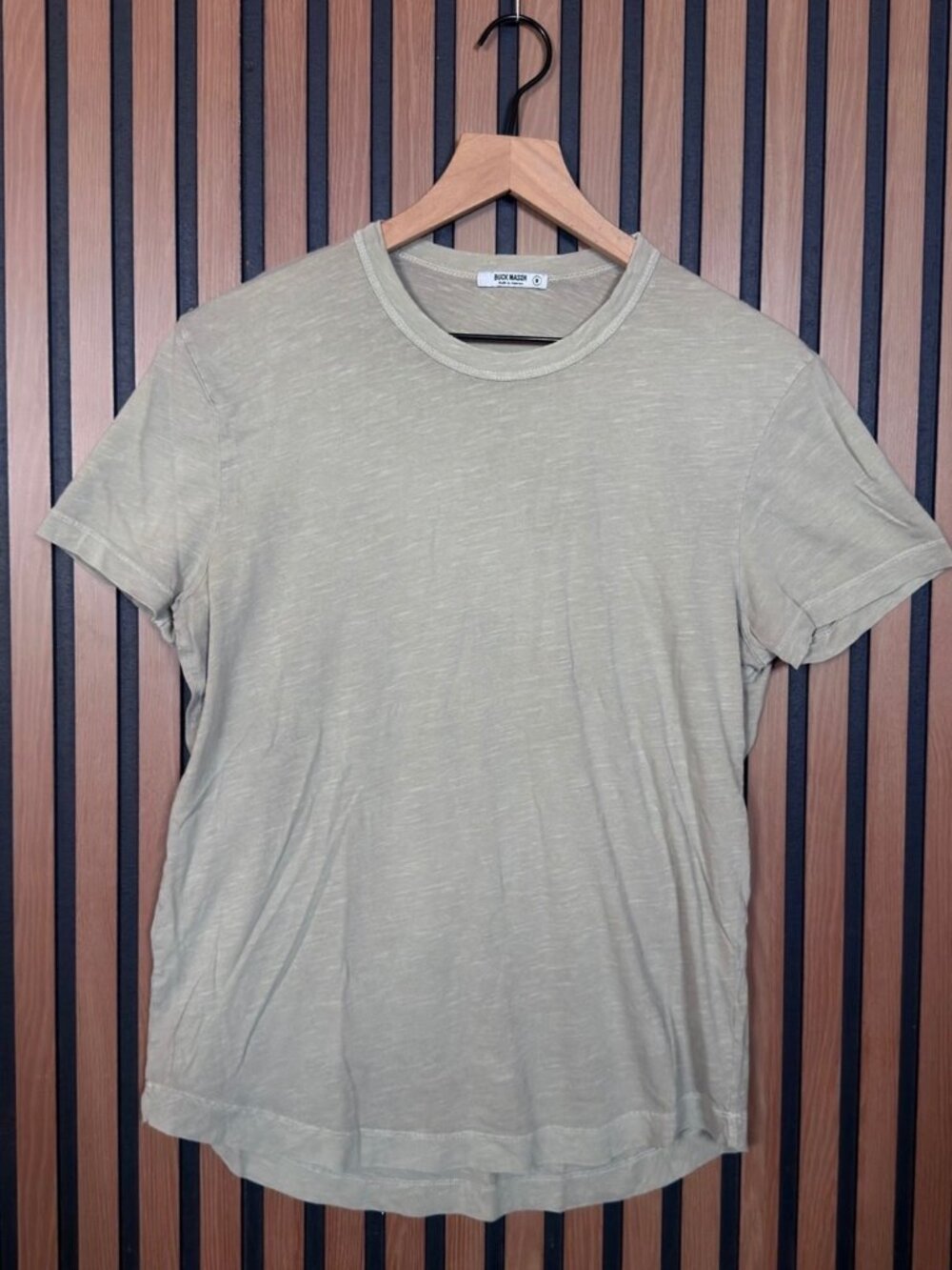 Buck Mason T Shirt Medium Beige Casual Short Sleeve Curve Hem 100% Cotton